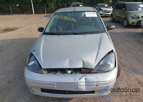 2002 Ford Focus Zx5 from USA, damaged, VIN 3FAFP37392R110450